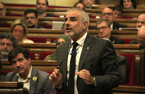 Ciutadans' Carlos Carrizosa speaking in Parliament on November 27, 2019 (by Sílvia Jardí)